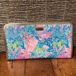 Lilly Pulitzer large Travel wallet Organizer Fished my Wish NEW Pink Blue